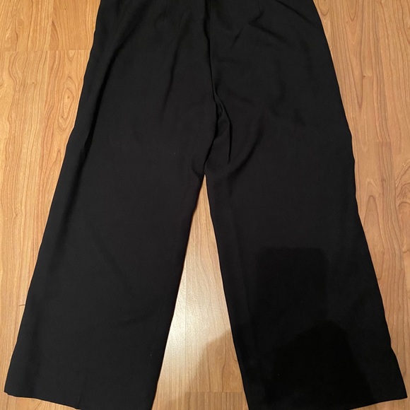 Womens slacks - Picture 2 of 4